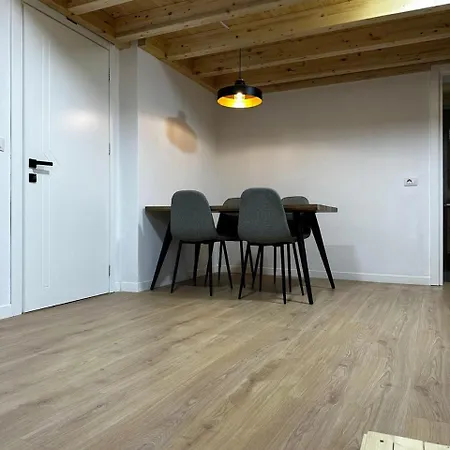 Family Apartment *